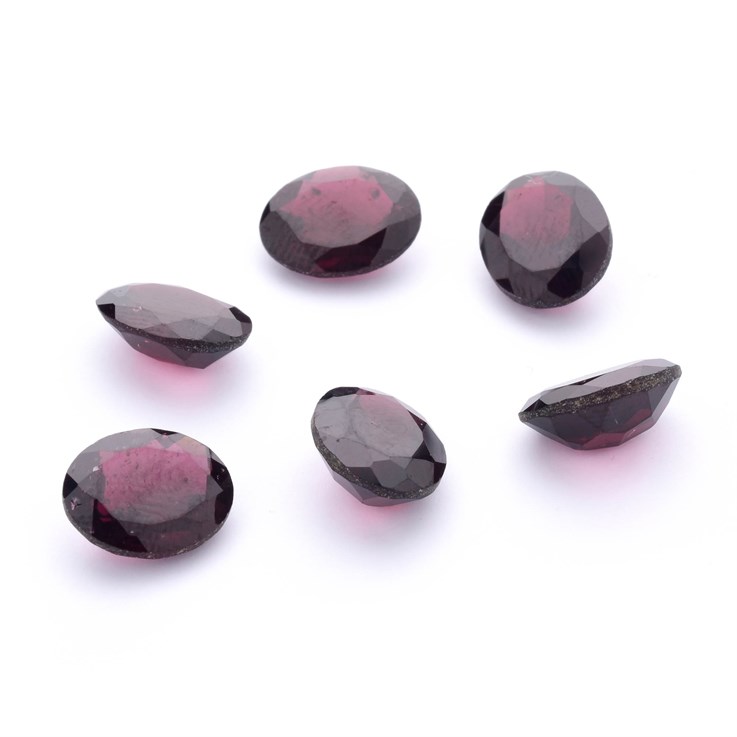 10x8mm Garnet Facet